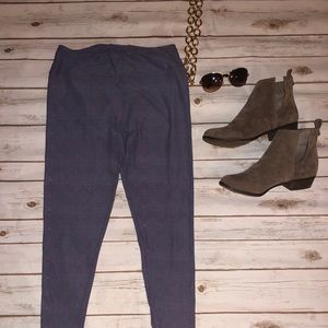 LuLaRoe Tall & Curvy leggings